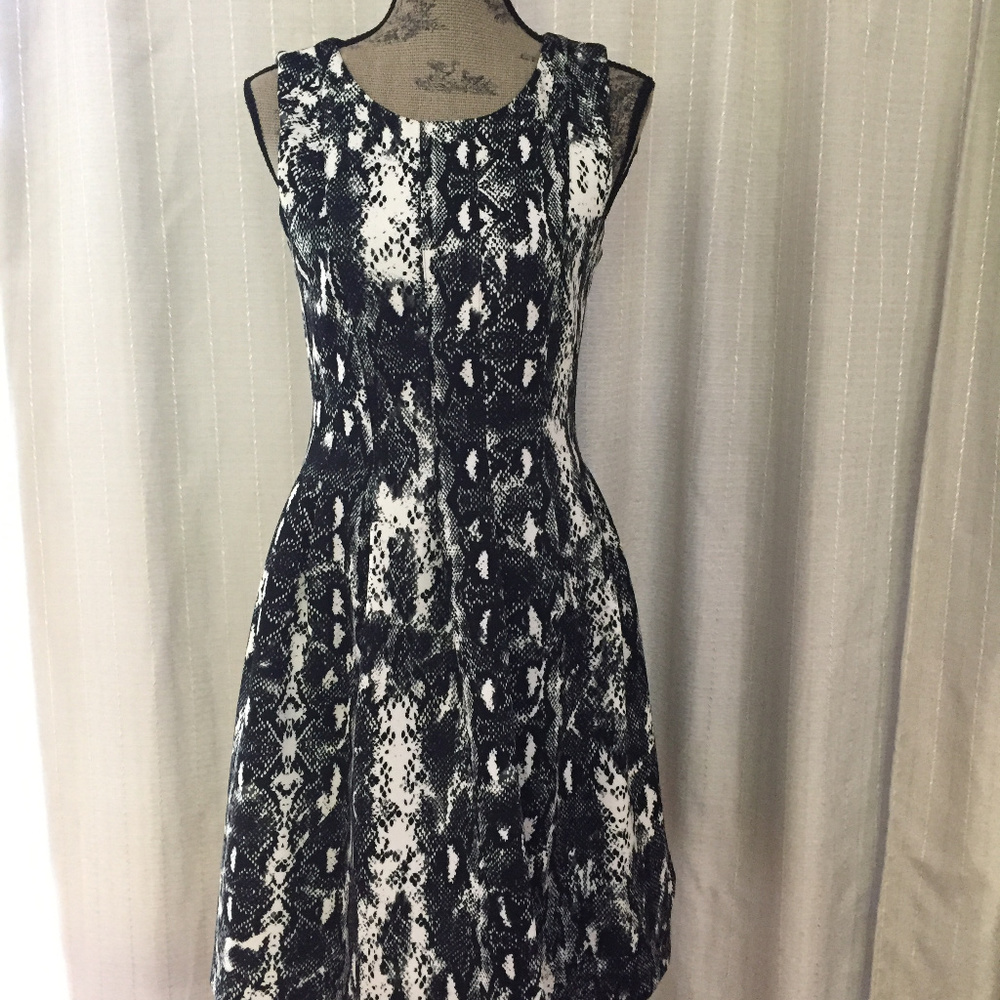 Calvin Klein Fit & Flare Scuba Dress Size 10